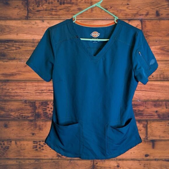 5 for $25🔥Dickies Aqua Blue V-Neck Dickies Scrub Top Small - Picture 1 of 5